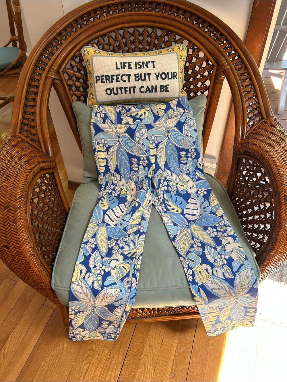 J. McLaughlin Blue and Yellow Floral Print Pants